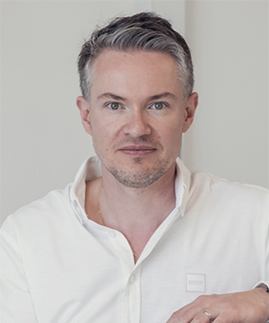 Dr Daniel ARNAUD