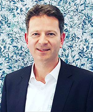 Dr Oliver KORTING
