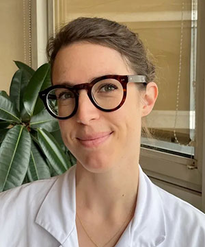 Dr Marie PECOUT